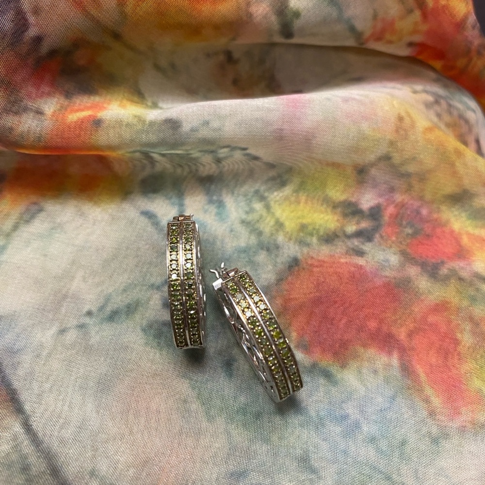 QVC Elegant Sterling Silver Earrings with Vibrant Green Diamonds. - Picture 4 of 7